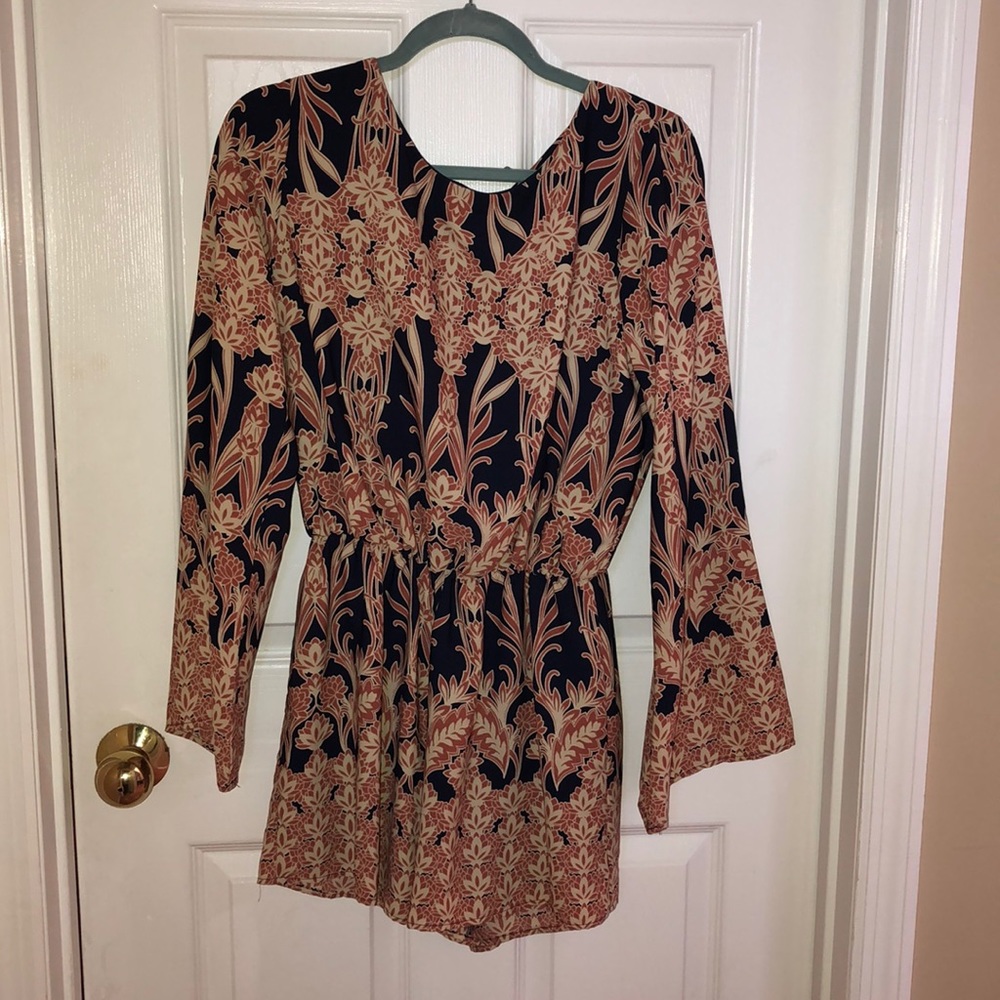 Long sleeve open back romper